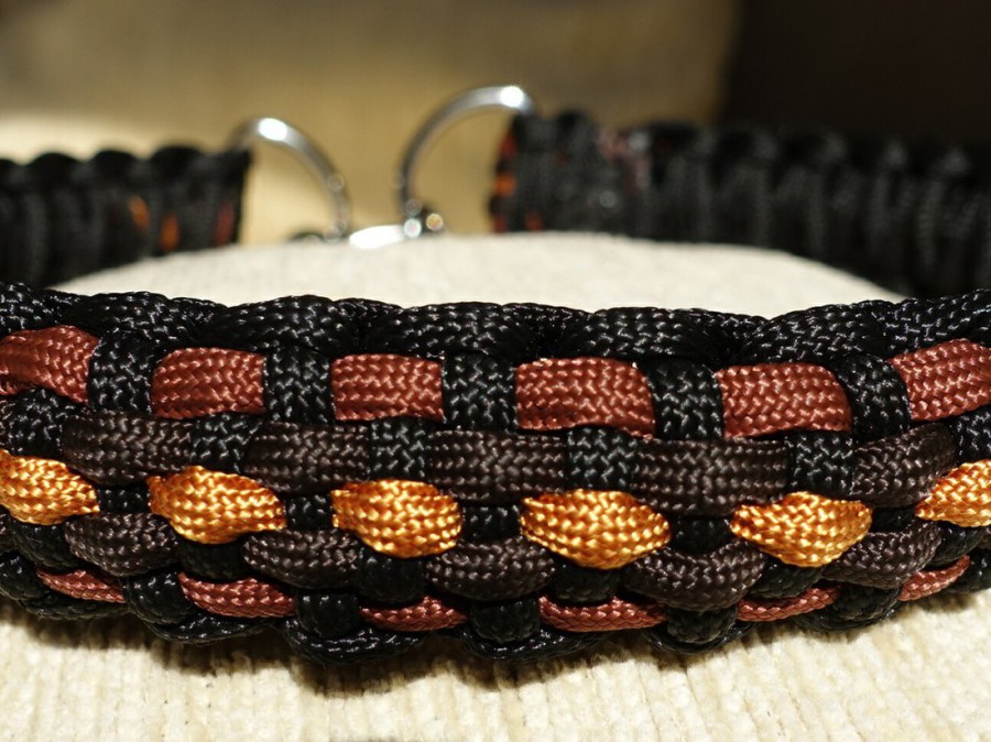 Stabiles Hundehalsband geflochten